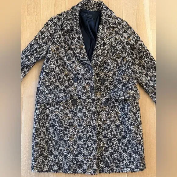 Zara Black and Brown Textured Coat - Picture 2 of 9